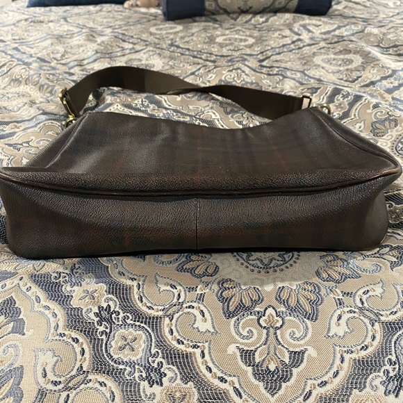 Burberry coated canvas shoulder handbag. - Picture 14 of 17